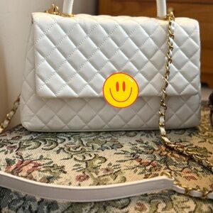Elegant White Quilted Handbag